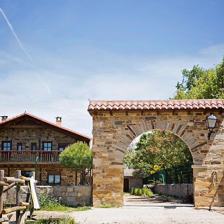 רבנאל דל קמינו Apartamentos Turisticos Las Carballedas מראה חיצוני תמונה