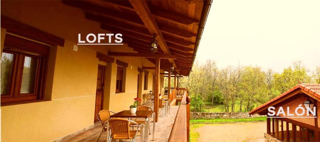 רבנאל דל קמינו Apartamentos Turisticos Las Carballedas מראה חיצוני תמונה