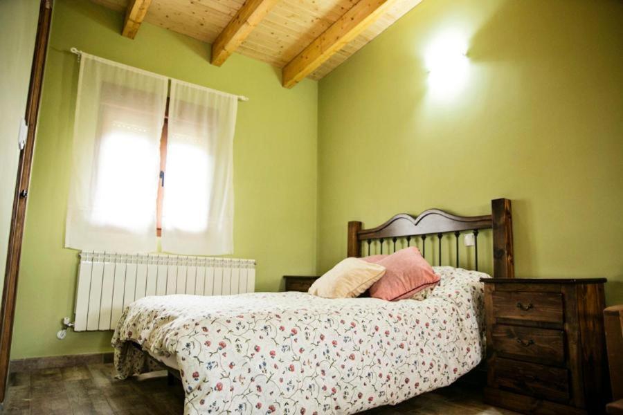 רבנאל דל קמינו Apartamentos Turisticos Las Carballedas מראה חיצוני תמונה