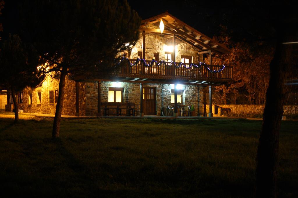 רבנאל דל קמינו Apartamentos Turisticos Las Carballedas מראה חיצוני תמונה