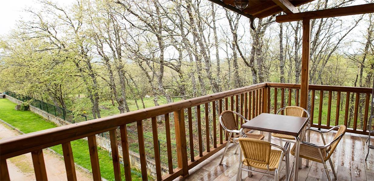 רבנאל דל קמינו Apartamentos Turisticos Las Carballedas מראה חיצוני תמונה